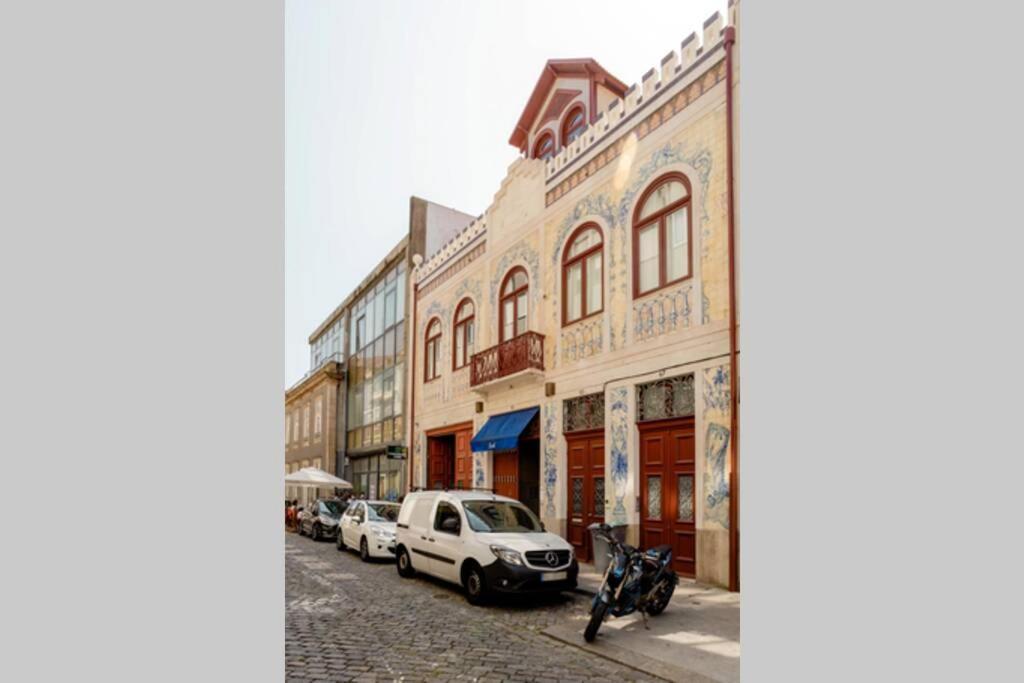 Boutique Rentals-Art & Charm II Apt W/ Terrace Porto Exterior photo